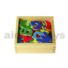 Letras magnéticas de madera en caja de madera (80080)